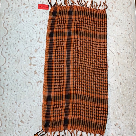Black and Orange Printed Scarf - Picture 3 of 4